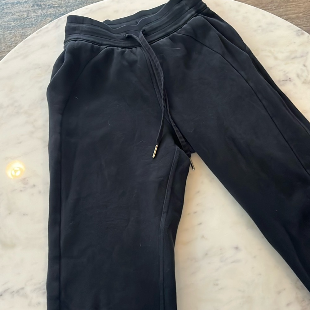Lululemon Black Scuba Joggers.